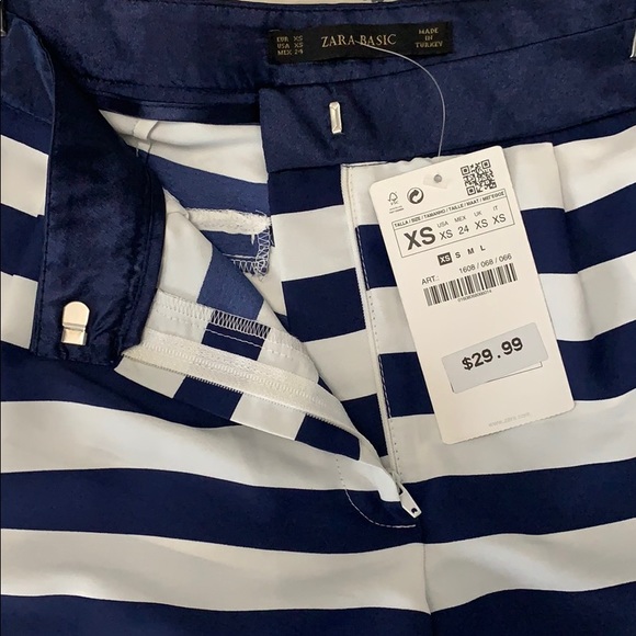 NWT ⚓️ Zara Blue White Striped Chic Shorts - Picture 4 of 4